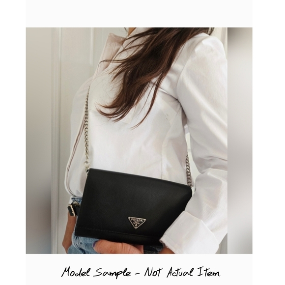 Authentic PRADA Logo Saffiano Leather Pink Gold Bifold Wallet Clutch Holder WOC - Picture 13 of 14